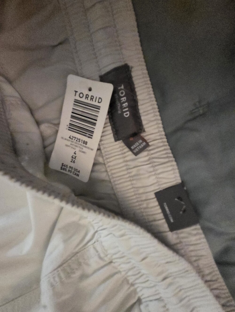 NWT Torrid Crop Stretch Poplin Pant - Picture 9 of 12